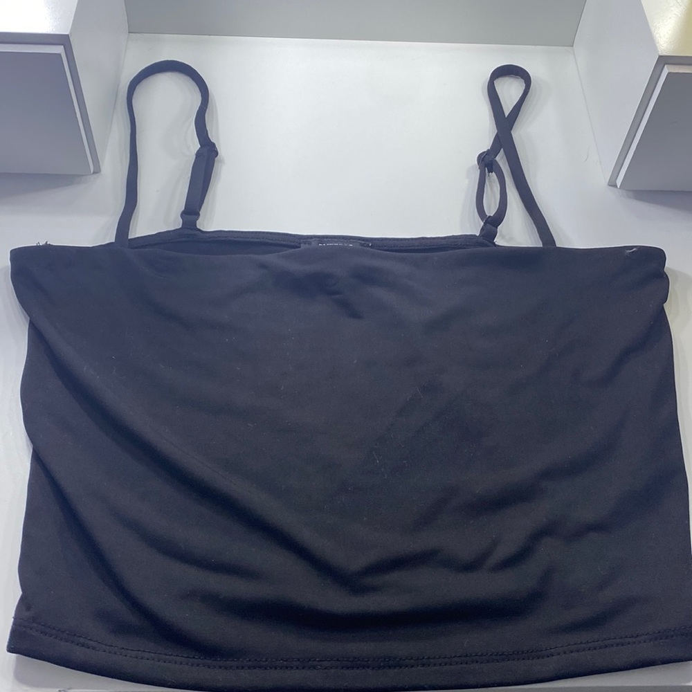 black express cropped tank top